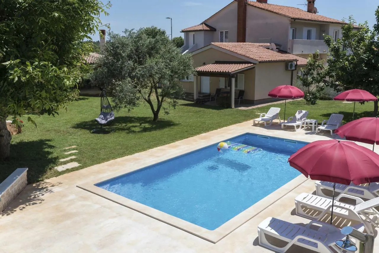 Apartment Casa Gioconda Medulin 0*,